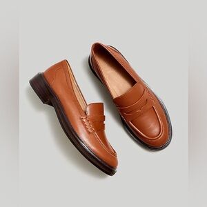 NWT The Vernon Loafer